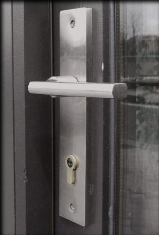 puerta agramunt
